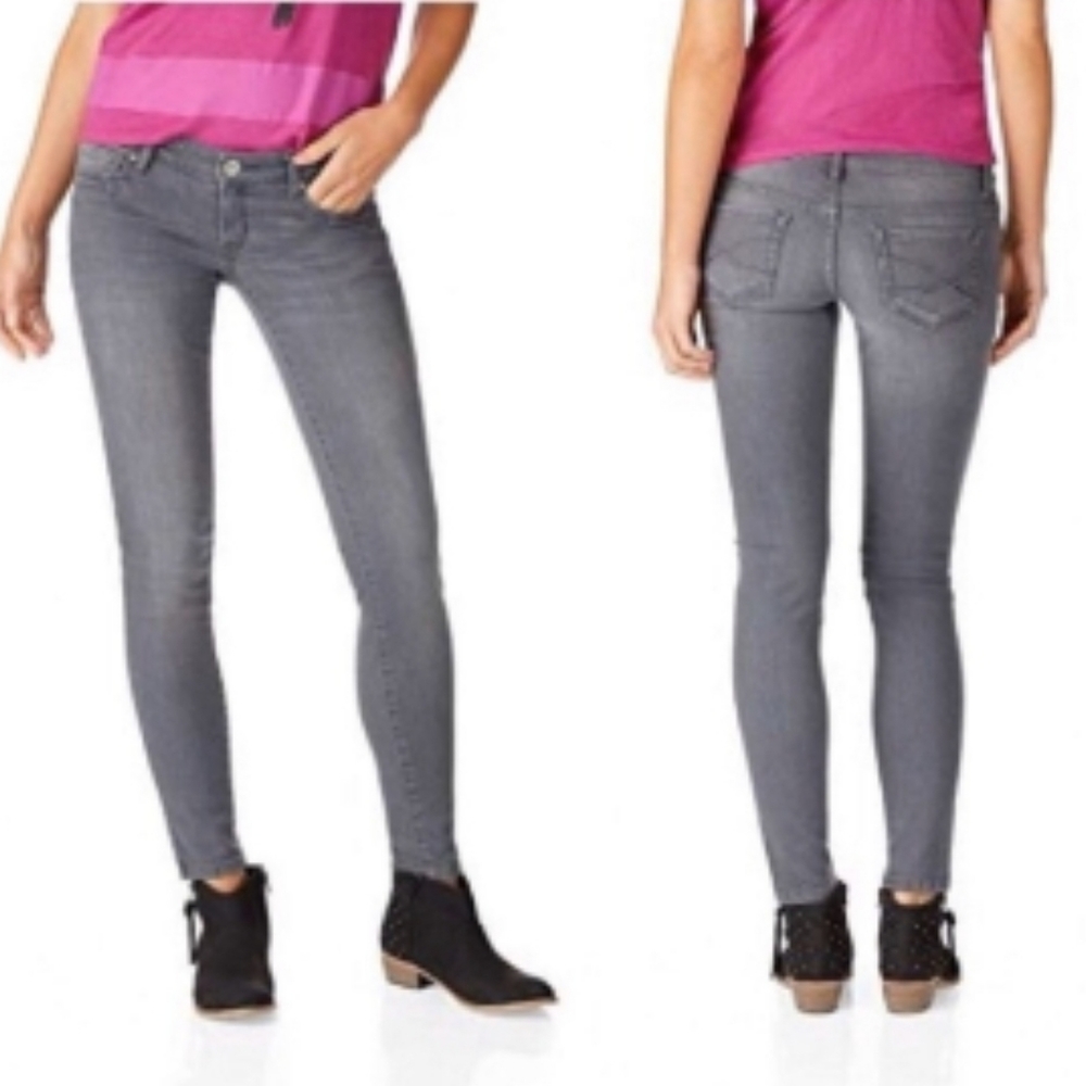 Aeropostale Jeggings Size 4 Short
